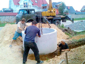 Установка железобетонных колец