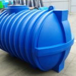 Пластиковая емкость для воды