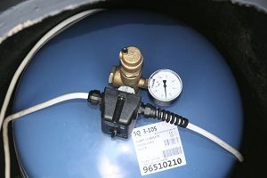 Измерение давления воды