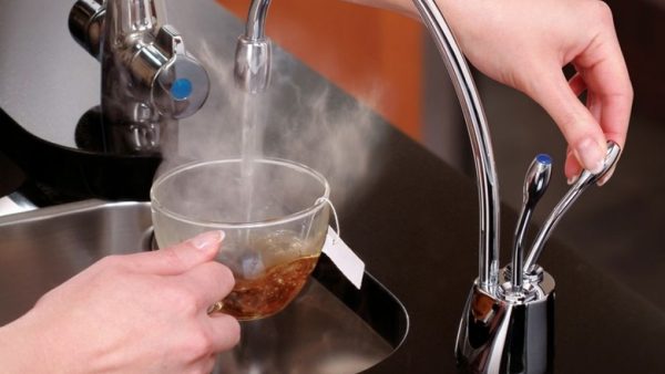 горячая вода из холодного крана