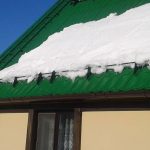 Система снегозадержания на крыше